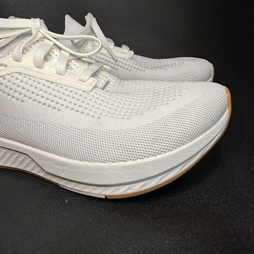 Flux Womens's White Low Top Lace-Up Athletic Sneakers w/ Rubber Outsole US 9 - Picture 5 of 11